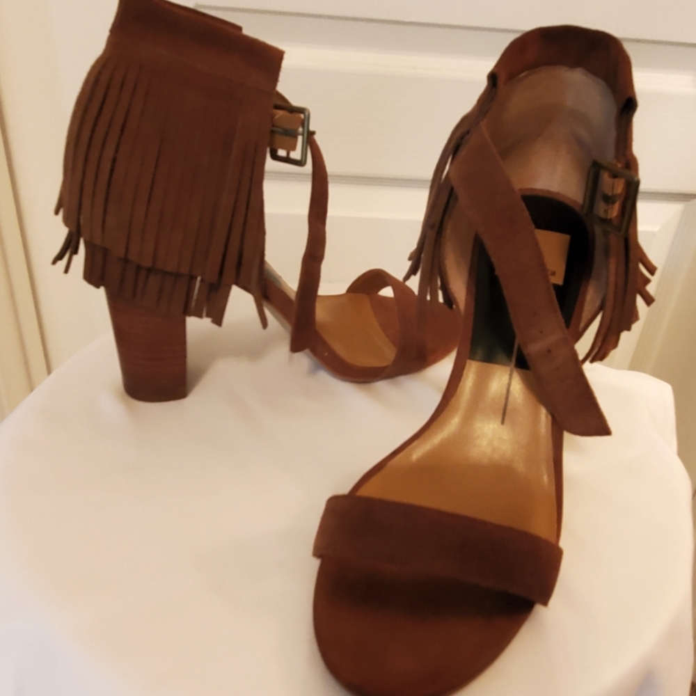 Dolce vita brown fringe suede shoes